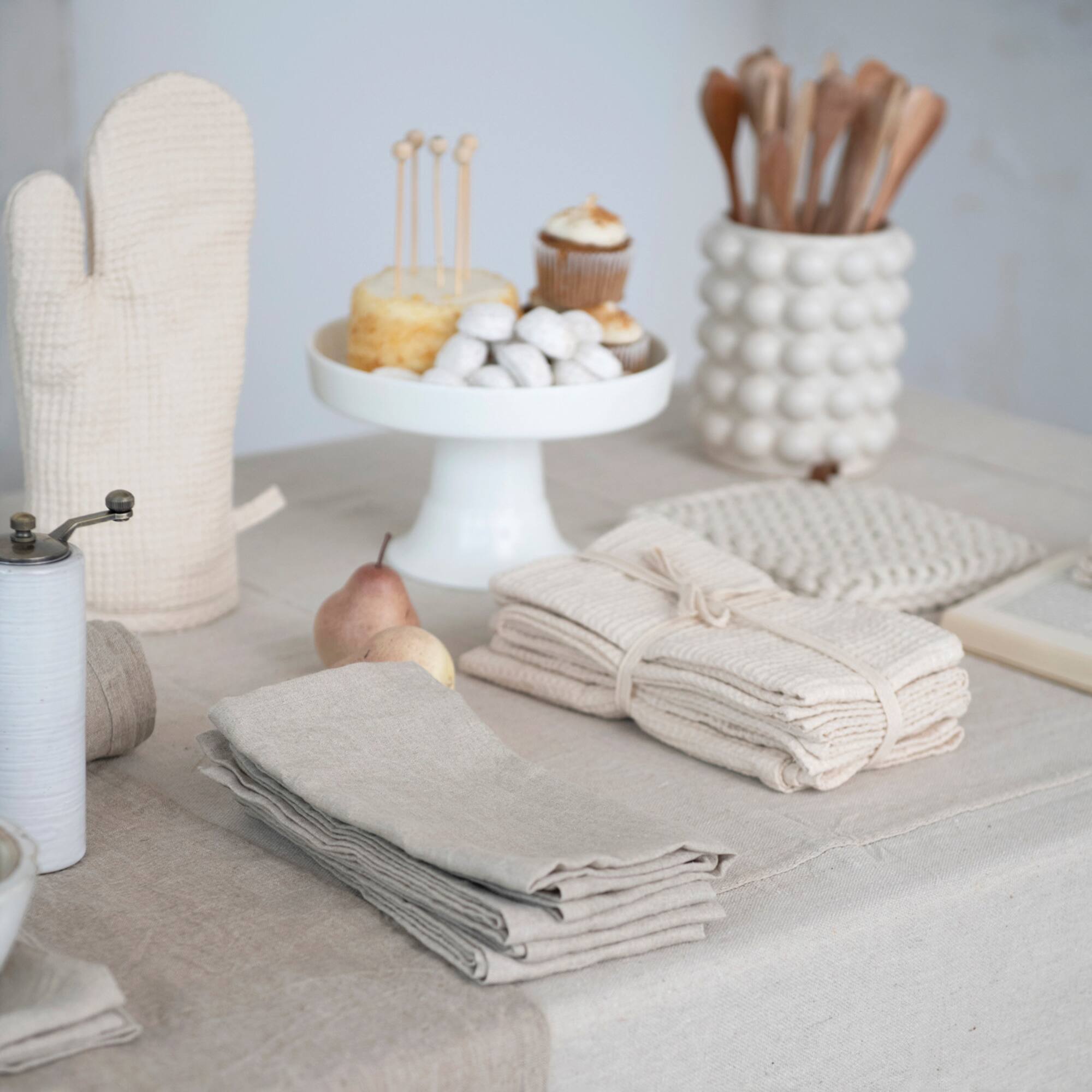 Hello Honey® Woven Linen & Cotton Waffle Dinner Napkins